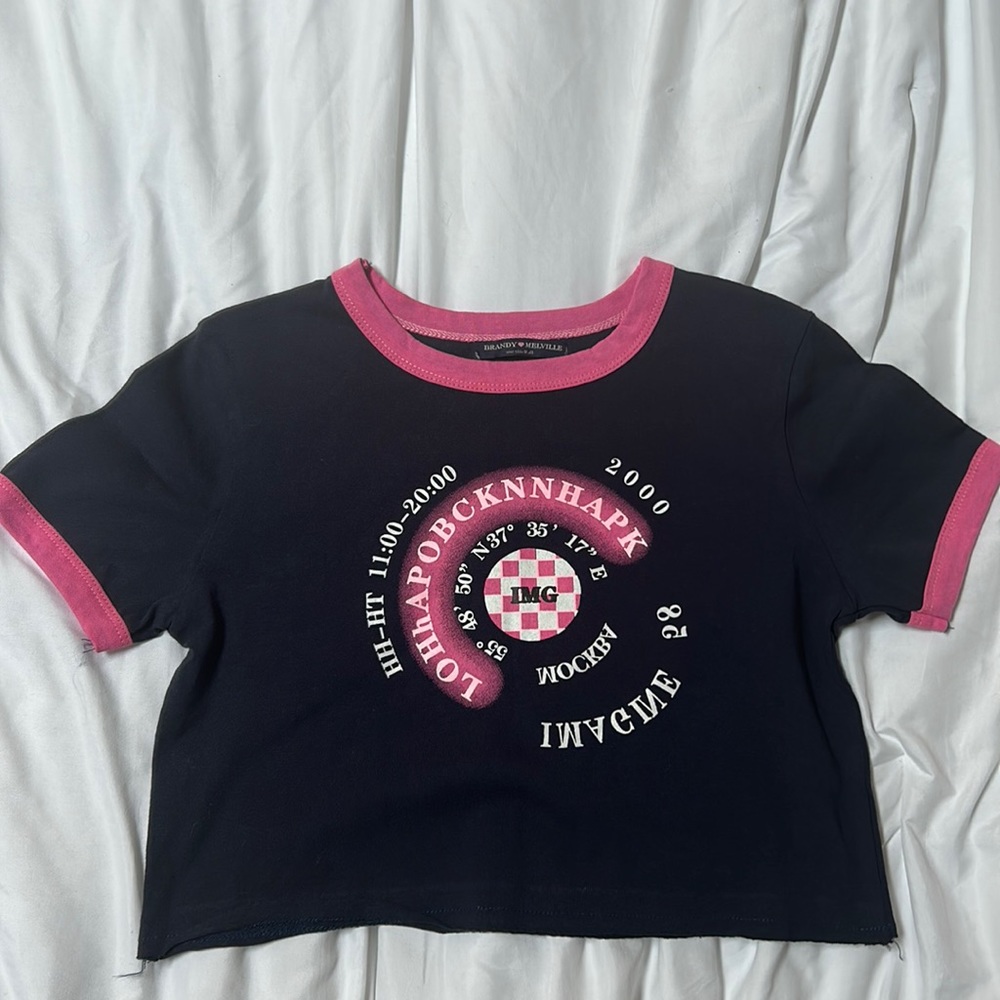 Brandy Melville Navy Baby Tee Cropped Pink Detailing